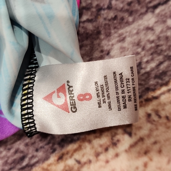 Girls bathing suit - Picture 4 of 8